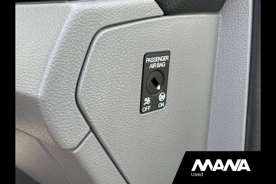 Volkswagen Transporter 2.0TDI L2H1 150PK DC Automaat DSG Cruise Navi DAB Carplay
