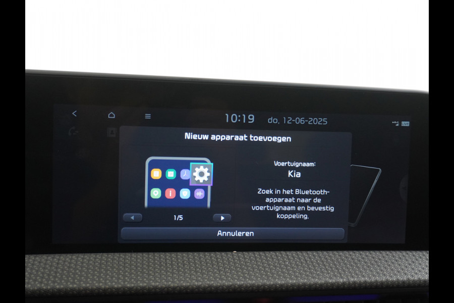 Kia Ev6 Plus 77.4kWh Leer Warmtepomp 20"Apple Carplay Android Auto Adap. Cruise Camera Navi Ecc Stoel(+Geventileerd)+Bank+Stuur-Verwarmd Elek.Achterklep Led Regen-Lichtsensor Verkeersbord detectie Connected Services Bluetooth Uitparkeer waarschuwing Rijstrooksensor met correctie 1e Eigenaar Origineel Nederlandse Auto Dealer Onderhouden tot 233kw DC en 11kw AC laden