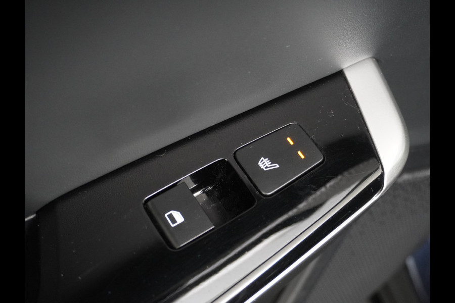 Kia Ev6 Plus 77.4kWh Leer Warmtepomp 20"Apple Carplay Android Auto Adap. Cruise Camera Navi Ecc Stoel(+Geventileerd)+Bank+Stuur-Verwarmd Elek.Achterklep Led Regen-Lichtsensor Verkeersbord detectie Connected Services Bluetooth Uitparkeer waarschuwing Rijstrooksensor met correctie 1e Eigenaar Origineel Nederlandse Auto Dealer Onderhouden tot 233kw DC en 11kw AC laden