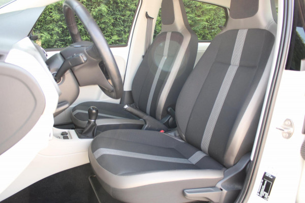 Volkswagen up! 1.0 BMT High Up! PDC Airco Cruise !!NIEUWBINNEN!!