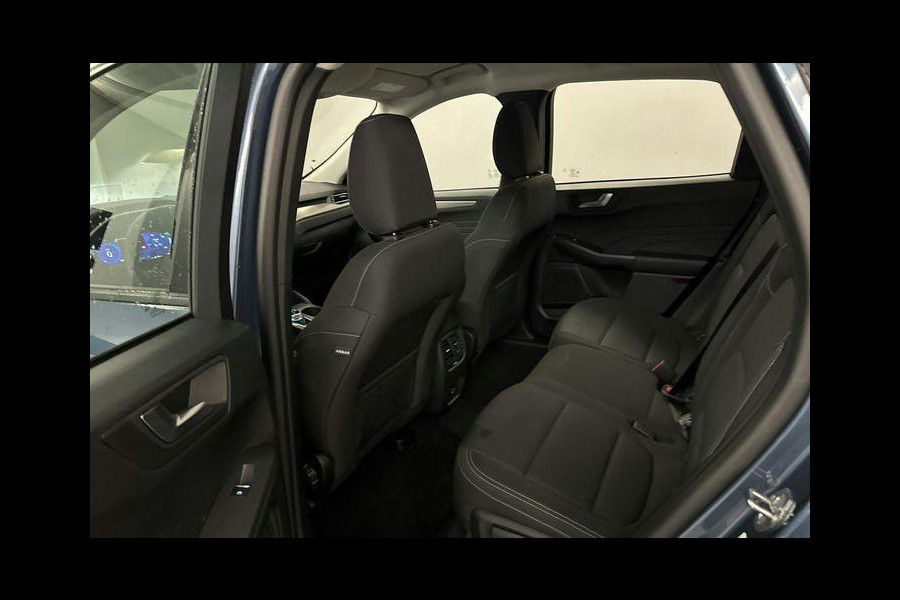 Ford Kuga 2.5 PHEV Titanium 225pk | Driver Assistance Pack | Technology Pack | Slechts 7.300 km!! | Winterpack | Elek. Achterklep | Michelin Cross Climate banden