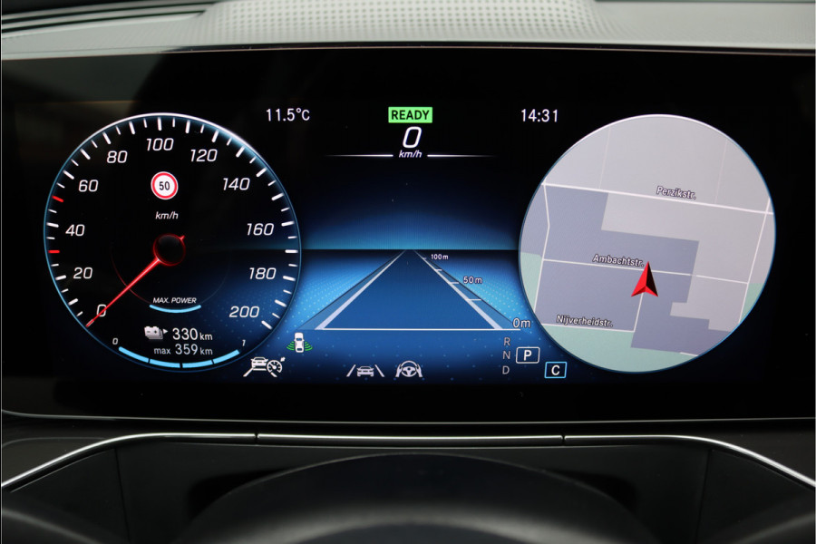 Mercedes-Benz EQC 400 4-MATIC AMG Line 80 kWh | ex BTW €40.500,- | Schuifdak | Distronic+ | Memory | Massage | Leder | Surround Camera | Stuurverwarming | Head-up Display | Rijassistentiepakket |