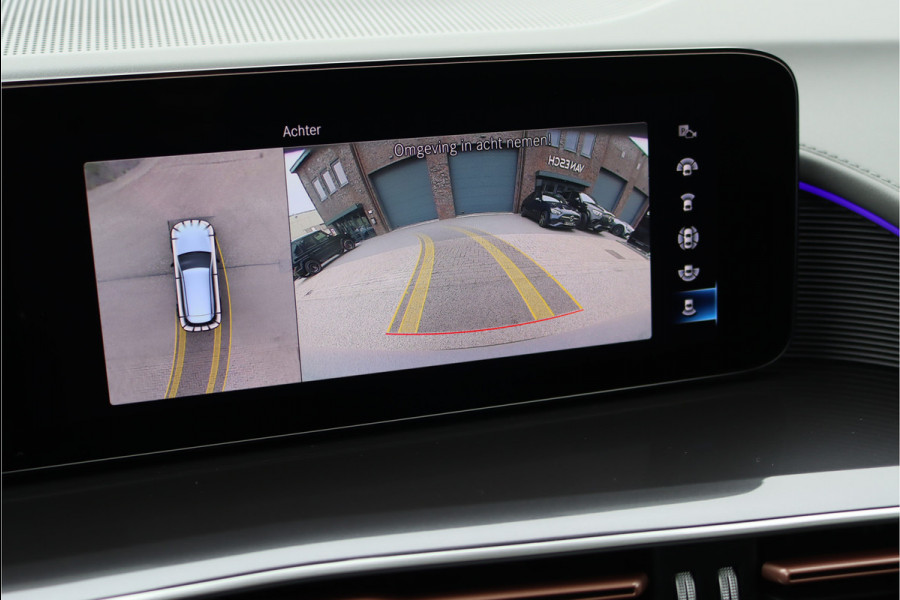 Mercedes-Benz EQC 400 4-MATIC AMG Line 80 kWh | ex BTW €40.500,- | Schuifdak | Distronic+ | Memory | Massage | Leder | Surround Camera | Stuurverwarming | Head-up Display | Rijassistentiepakket |