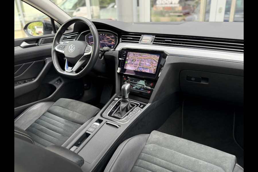 Volkswagen Passat 1.4 TSI PHEV GTE SOH96%|Pano|Trekhaak|360Cam|DCC|Leer/Alc|Matrix|Ad.cruise