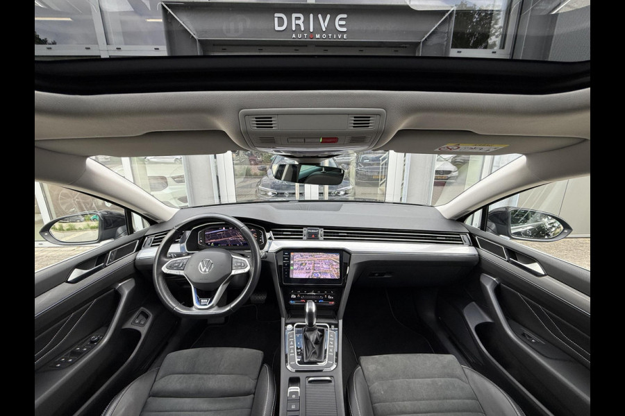Volkswagen Passat 1.4 TSI PHEV GTE SOH96%|Pano|Trekhaak|360Cam|DCC|Leer/Alc|Matrix|Ad.cruise