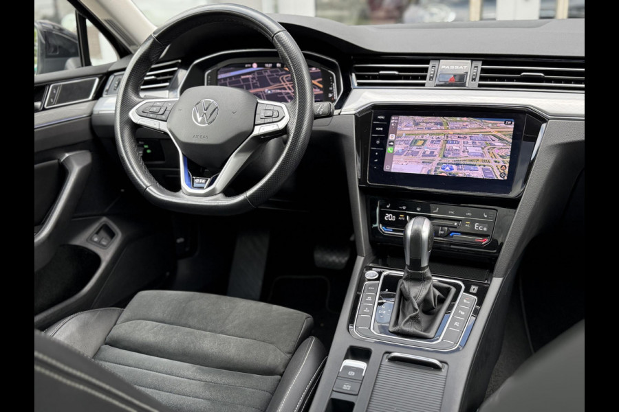 Volkswagen Passat 1.4 TSI PHEV GTE SOH96%|Pano|Trekhaak|360Cam|DCC|Leer/Alc|Matrix|Ad.cruise