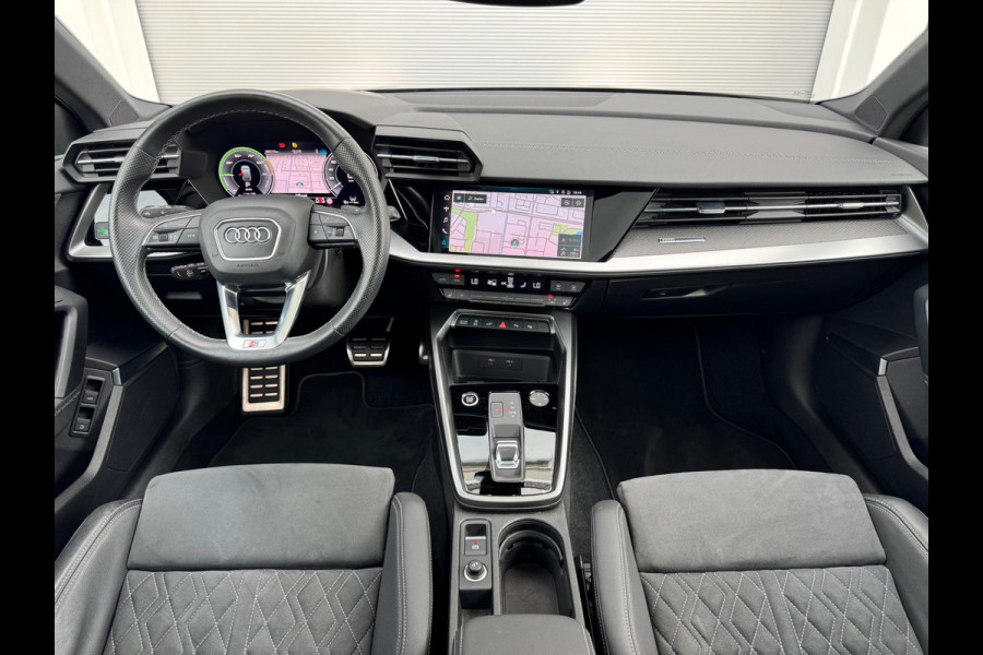 Audi A3 Sportback 40 TFSI e Edition RS zetels/B&O/Massage/HuD