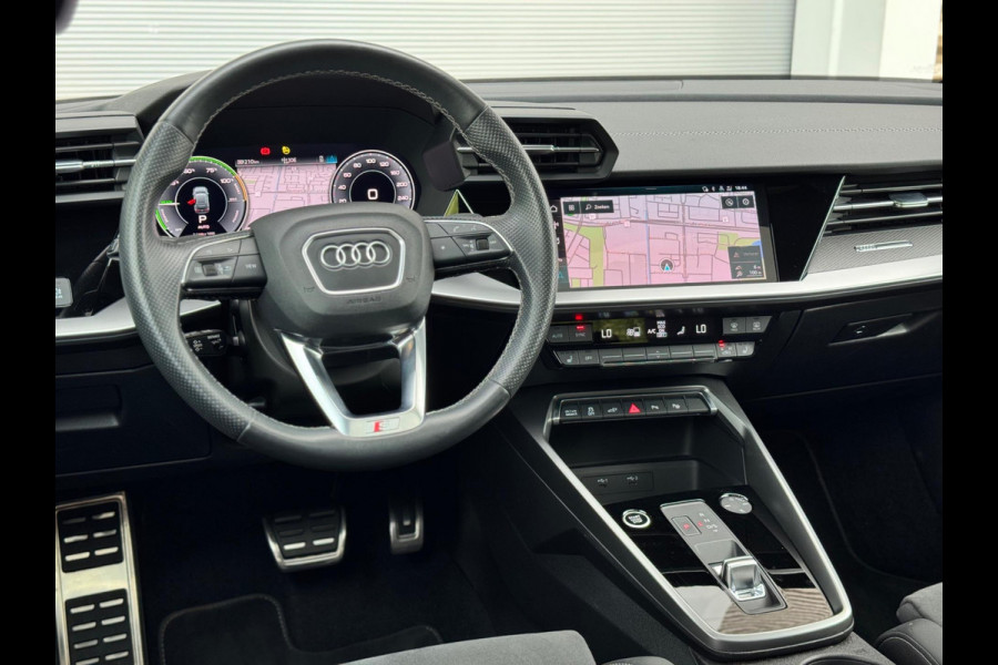 Audi A3 Sportback 40 TFSI e Edition RS zetels/B&O/Massage/HuD