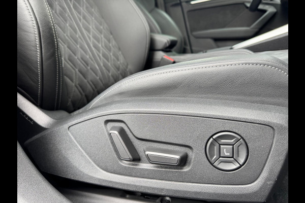Audi A3 Sportback 40 TFSI e Edition RS zetels/B&O/Massage/HuD
