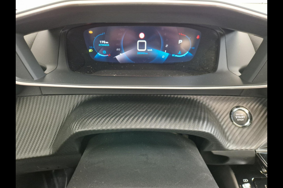 Peugeot 2008 1.2 PureTech 130pk EAT8 GT-Line Automaat | Glazen Schuifdak | Navigatie | Stoelverwarming | Achteruitrijcamera