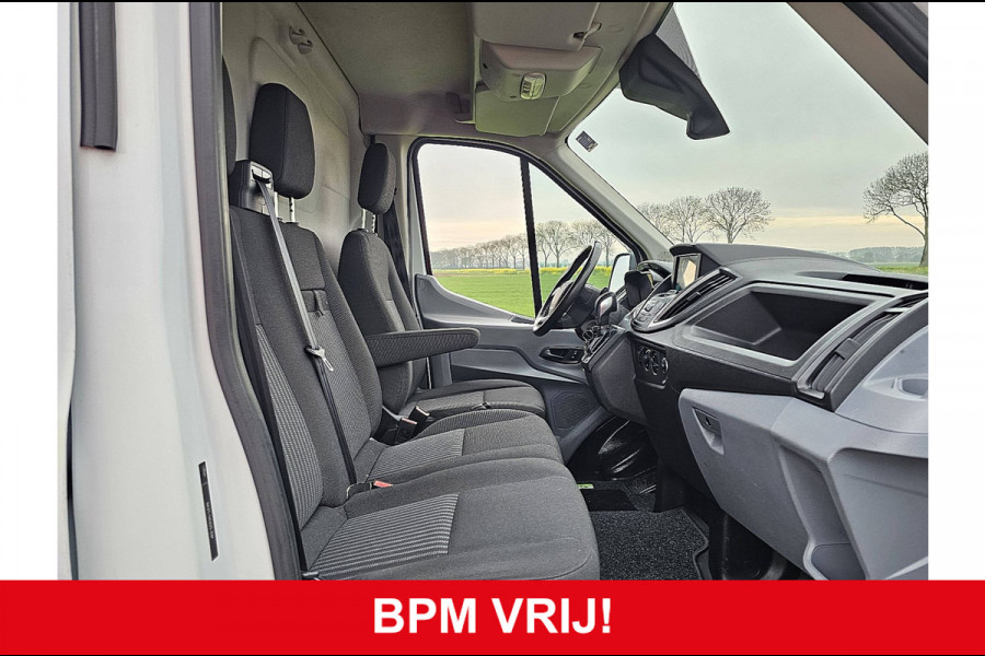 Ford Transit 350 2.0 TDCI L2H2 Trend automaat, airco, navi, side bars, trekhaak, Euro6!