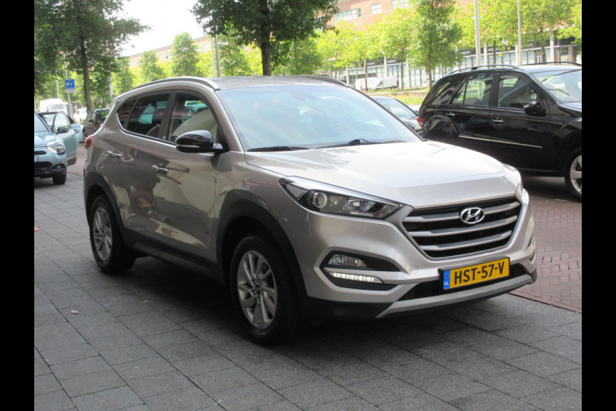 Hyundai Tucson 1.6 GDi Comfort Navi Clima Camera Carplay
