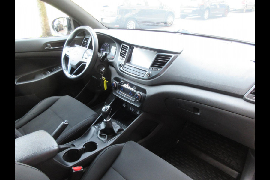 Hyundai Tucson 1.6 GDi Comfort Navi Clima Camera Carplay