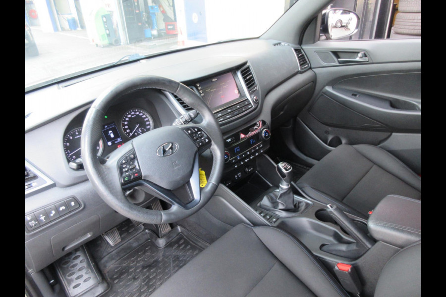 Hyundai Tucson 1.6 GDi Comfort Navi Clima Camera Carplay