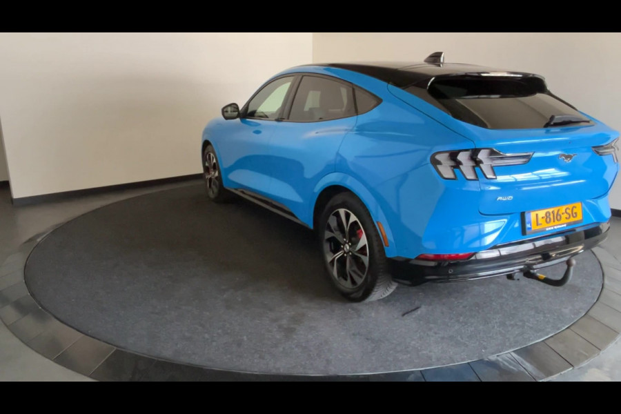 Ford Mustang Mach-E Extended First Edition AWD 98 kWh | 360 Camera | Bang & Olufsen | Elektrisch verstelbaar en verwarmbare stoelen | Soh (batterijcheck) 95 %