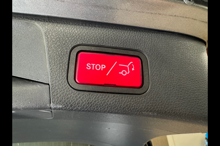 Mercedes-Benz C-Klasse Estate 180 Business Solution Designo AUT. AIRCO NAVIGATIE STOELVERWARMING CAMERA PDC CRUISE TREKHAAK