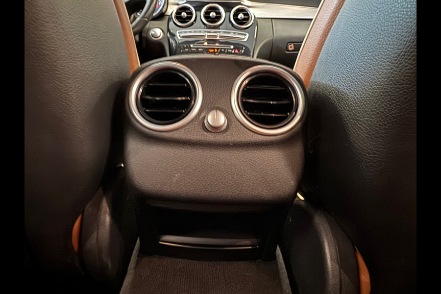 Mercedes-Benz C-Klasse Estate 180 Business Solution Designo AUT. AIRCO NAVIGATIE STOELVERWARMING CAMERA PDC CRUISE TREKHAAK