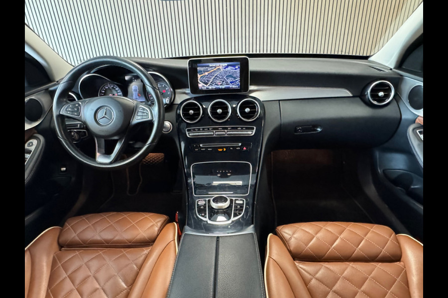 Mercedes-Benz C-Klasse Estate 180 Business Solution Designo AUT. AIRCO NAVIGATIE STOELVERWARMING CAMERA PDC CRUISE TREKHAAK