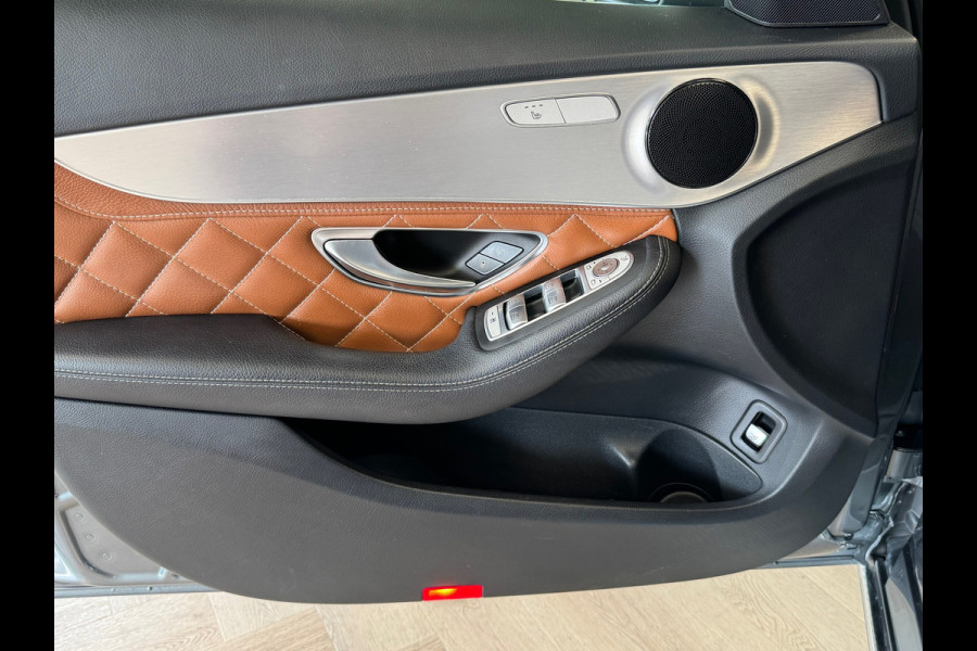 Mercedes-Benz C-Klasse Estate 180 Business Solution Designo AUT. AIRCO NAVIGATIE STOELVERWARMING CAMERA PDC CRUISE TREKHAAK