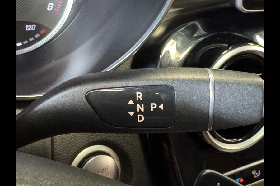 Mercedes-Benz C-Klasse Estate 180 Business Solution Designo AUT. AIRCO NAVIGATIE STOELVERWARMING CAMERA PDC CRUISE TREKHAAK