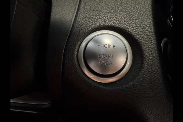 Mercedes-Benz C-Klasse Estate 180 Business Solution Designo AUT. AIRCO NAVIGATIE STOELVERWARMING CAMERA PDC CRUISE TREKHAAK