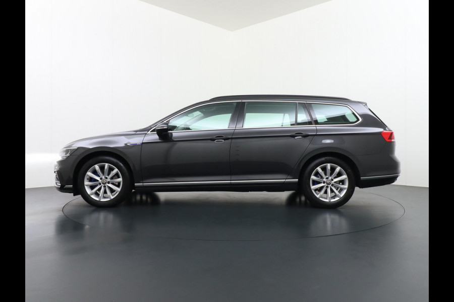 Volkswagen Passat Variant 1.4 TSI PHEV GTE Business ELEK. STOEL | CAMERA | RIJKLAAR INCL. 12 MND. BOVAGGARANTIE