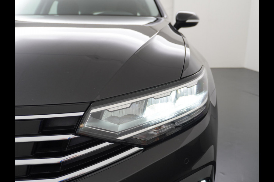 Volkswagen Passat Variant 1.4 TSI PHEV GTE Business ELEK. STOEL | CAMERA | RIJKLAAR INCL. 12 MND. BOVAGGARANTIE