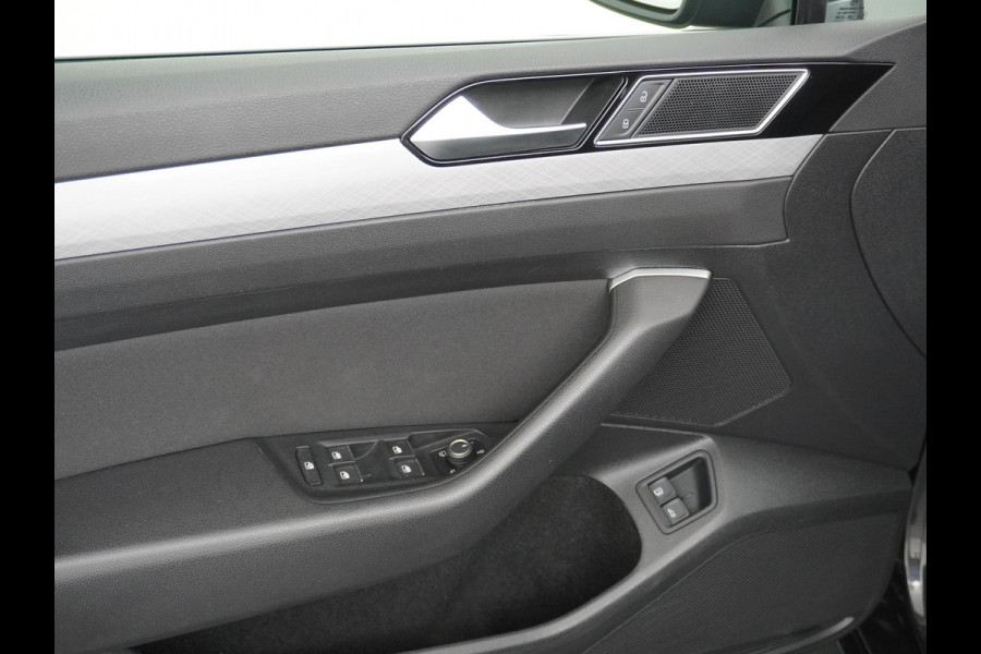 Volkswagen Passat Variant 1.4 TSI PHEV GTE Business ELEK. STOEL | CAMERA | RIJKLAAR INCL. 12 MND. BOVAGGARANTIE
