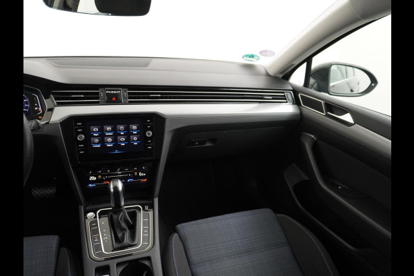 Volkswagen Passat Variant 1.4 TSI PHEV GTE Business ELEK. STOEL | CAMERA | RIJKLAAR INCL. 12 MND. BOVAGGARANTIE