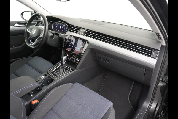 Volkswagen Passat Variant 1.4 TSI PHEV GTE Business ELEK. STOEL | CAMERA | RIJKLAAR INCL. 12 MND. BOVAGGARANTIE