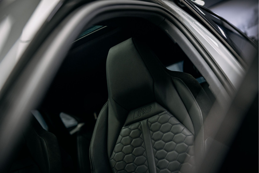 Audi RSQ3 Sportback TFSI RS | ABT | Nardo | Pano | Sportstoelen met geheugen | Bang & Olufsen | stoelverwarming |