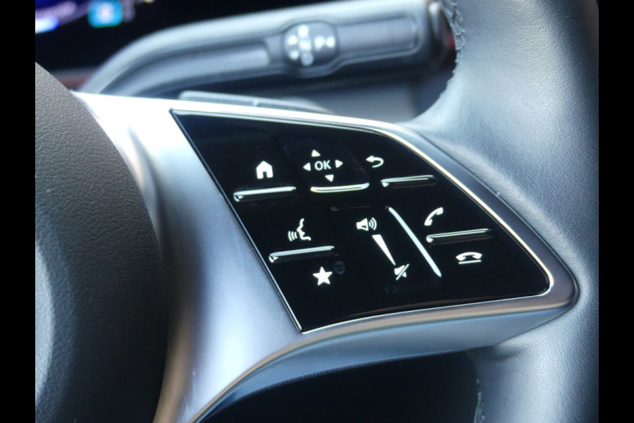 Mercedes-Benz Eqv 300 L2 90 KWH AMG Line 7Persoons Leer/LED/Camera