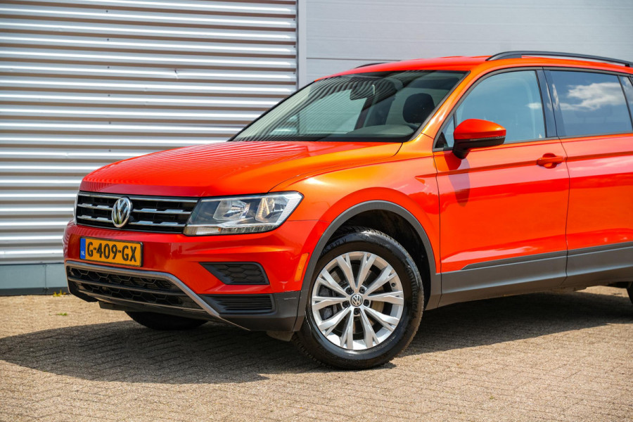 Volkswagen Tiguan Allspace 2.0 TSI 4Motion 7 Persoons Trekhaak Airco Camera Dakrail Stuurwielbediening