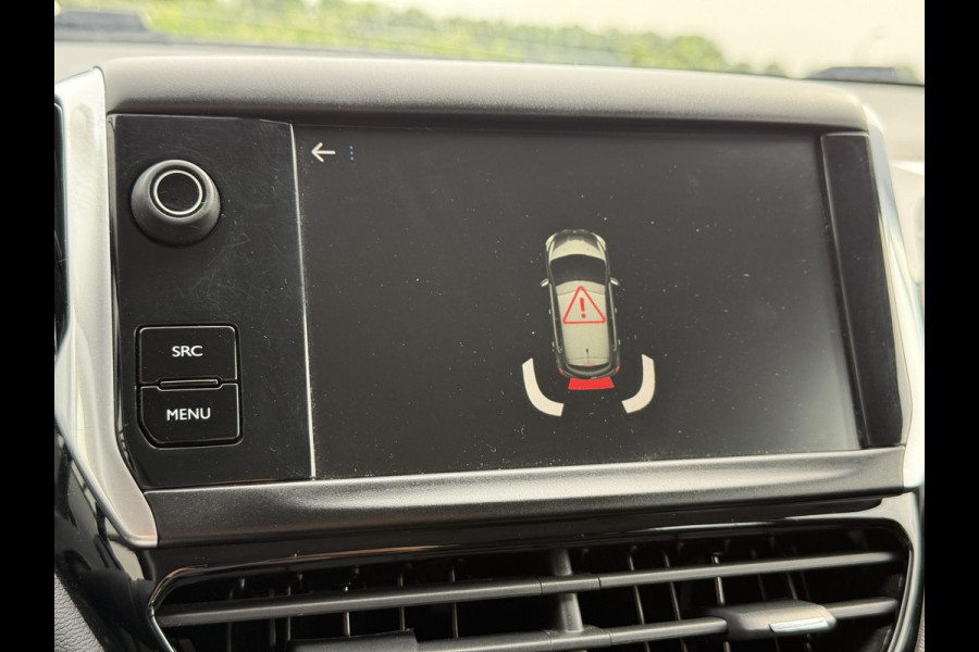 Peugeot 208 1.2 PureTech Blue Lion 2e Eigenaar,Navi,Airco,Cruise,Trekhaak,5 Deurs,Pdc,Weinig km,Zeer Zuinig,Apk tot 07-2026