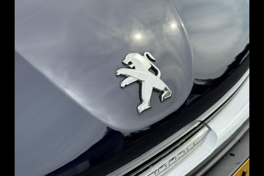 Peugeot 208 1.2 PureTech Blue Lion 2e Eigenaar,Navi,Airco,Cruise,Trekhaak,5 Deurs,Pdc,Weinig km,Zeer Zuinig,Apk tot 07-2026