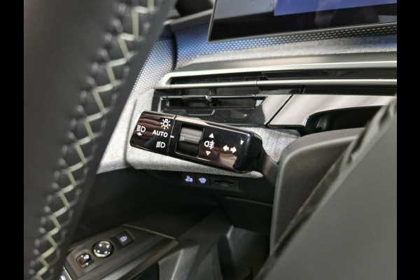 Peugeot E-5008 GT Avantage 73 kWh Warmtepomp | Nappa Leder | Panoramisch Schuifdak | Stoelverwarming voor en achter
