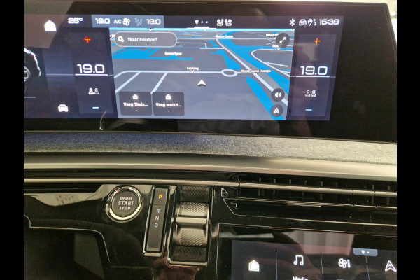 Peugeot E-5008 GT Avantage 73 kWh Warmtepomp | Nappa Leder | Panoramisch Schuifdak | Stoelverwarming voor en achter