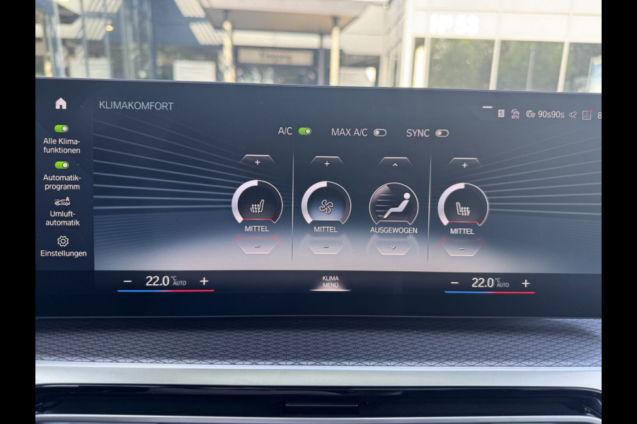 BMW 3 Serie Touring 330e M-SPORT ** LED, NAVI+, LEDER, PAMORAMA, ACC, TREKH, 19-inch LMV ** 1e EIG - UNFALLFREI ** ** INFORMEER OOK NAAR ONZE AANTREKKELIJKE FINANCIAL-LEASE TARIEVEN **
