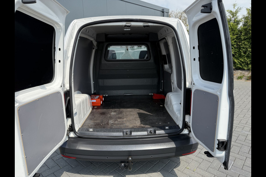 Volkswagen Caddy 2.0 TDI / L1H1 / AIRCO / 1e EIG. / TREKHAAK / PDC / ORIG. NL