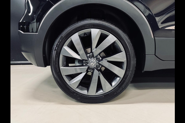 Volkswagen T-Cross 1.0 TSI Style 116PK, Virtual Cockpit, Voll Led, Navi, ACC, Apple Carplay, Blind Spot, Prive Glas, PDC, 18" Velg