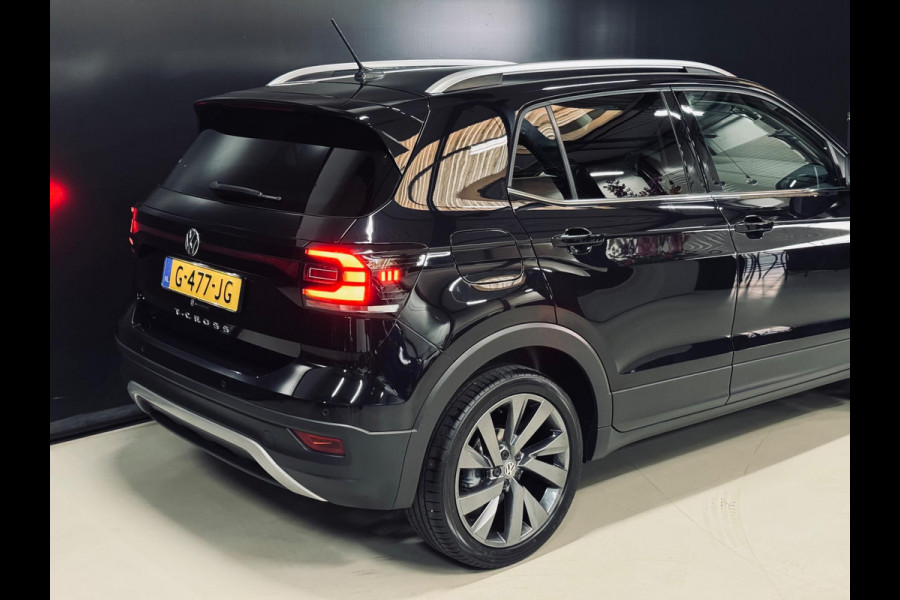 Volkswagen T-Cross 1.0 TSI Style 116PK, Virtual Cockpit, Voll Led, Navi, ACC, Apple Carplay, Blind Spot, Prive Glas, PDC, 18" Velg
