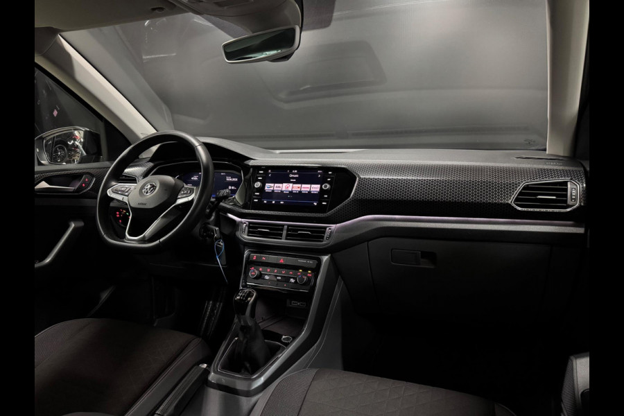 Volkswagen T-Cross 1.0 TSI Style 116PK, Virtual Cockpit, Voll Led, Navi, ACC, Apple Carplay, Blind Spot, Prive Glas, PDC, 18" Velg