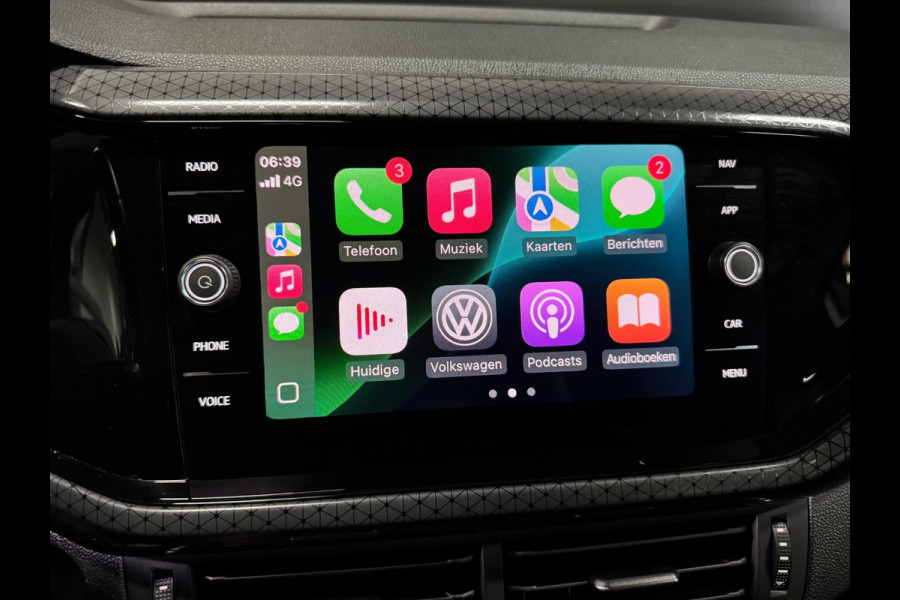 Volkswagen T-Cross 1.0 TSI Style 116PK, Virtual Cockpit, Voll Led, Navi, ACC, Apple Carplay, Blind Spot, Prive Glas, PDC, 18" Velg