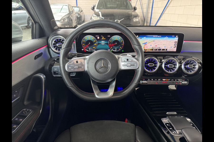 Mercedes-Benz A-Klasse 200 AMG 163 PK PANO|HEAD-UP|BURMESTER VOL