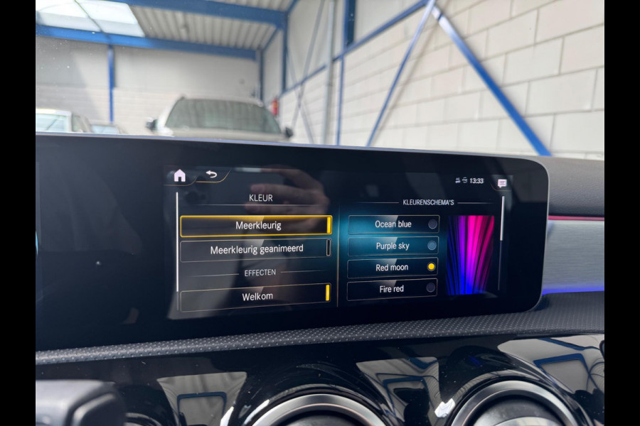 Mercedes-Benz A-Klasse 200 AMG 163 PK PANO|HEAD-UP|BURMESTER VOL
