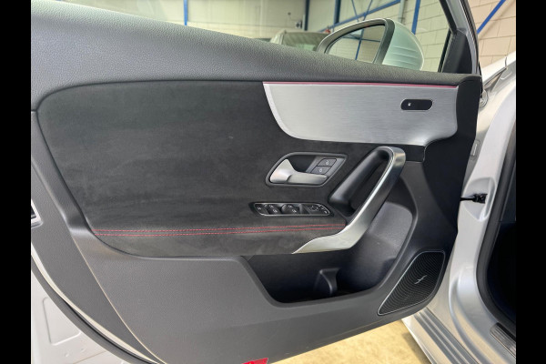 Mercedes-Benz A-Klasse 200 AMG 163 PK PANO|HEAD-UP|BURMESTER VOL