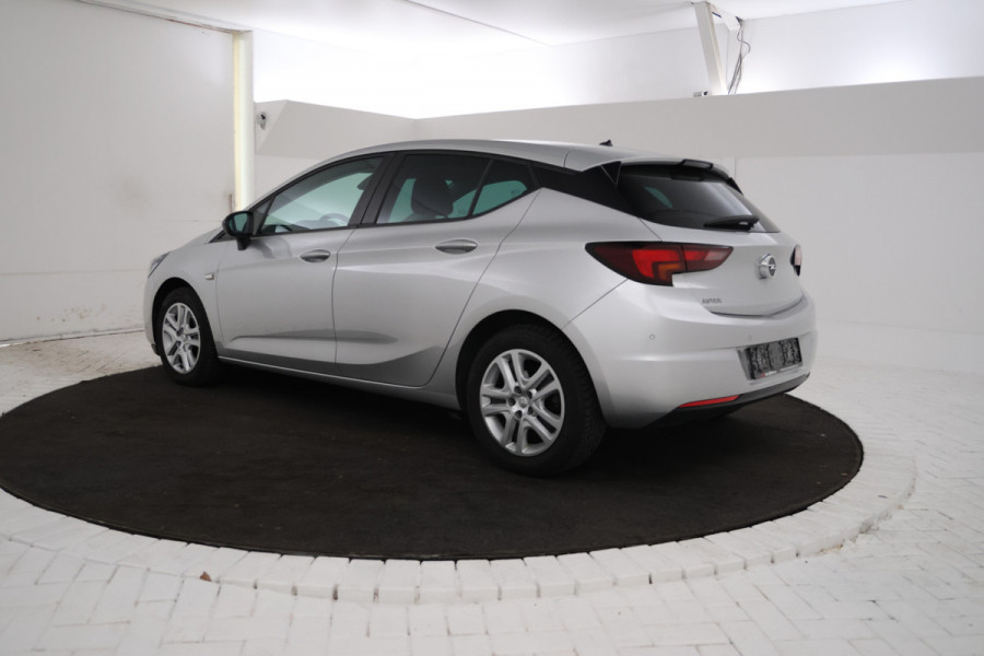 Opel Astra 1.2 Business Edition Cruise Control. Airco, Navi, PDC
