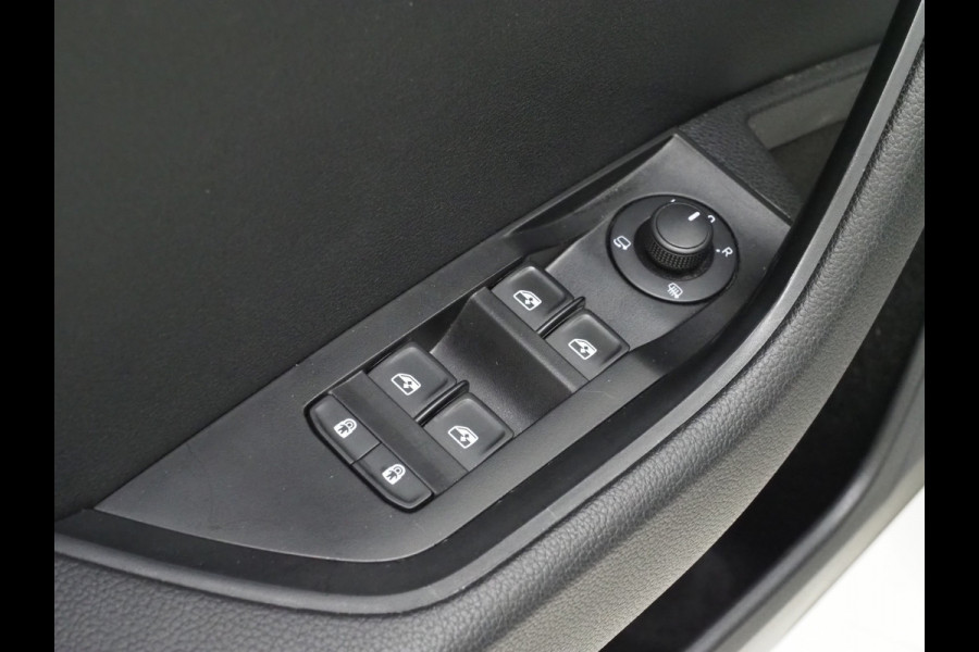 Škoda Superb 1.4 TSI iV 218PK | Trekhaak | Virtual | Adaptive Cruise | Carplay | DAB