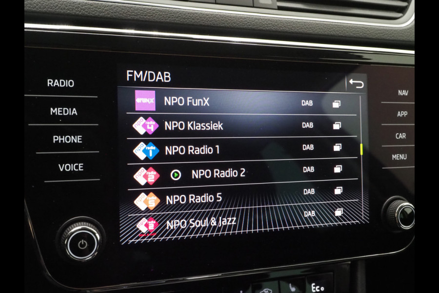 Škoda Superb 1.4 TSI iV 218PK | Trekhaak | Virtual | Adaptive Cruise | Carplay | DAB