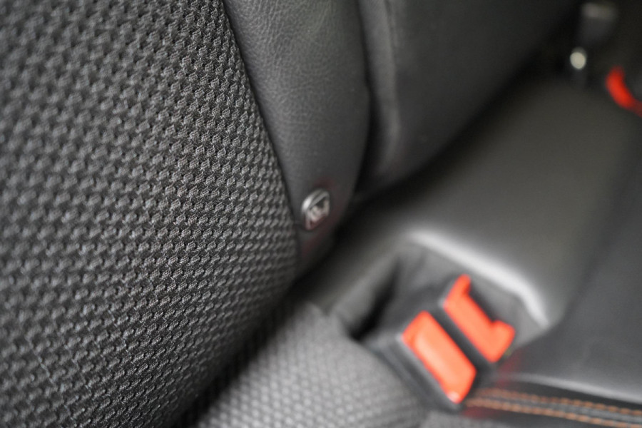 Jeep Compass 1.4 MultiAir Limited 4x4 Automaat | Navigatie | Trekhaak | Premium Sound